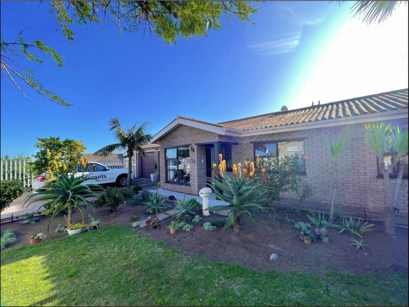 To Let 3 Bedroom Property for Rent in Vredenburg Western Cape